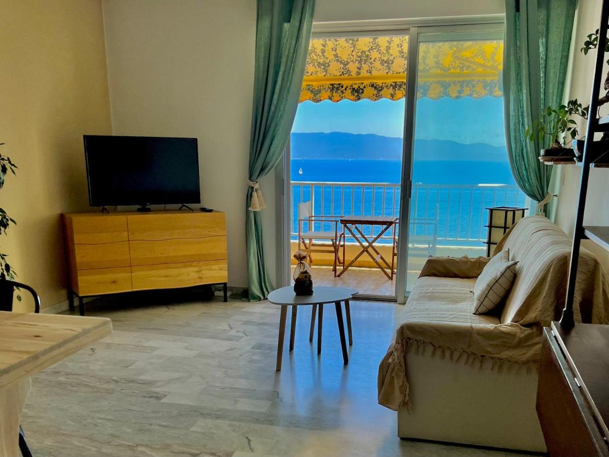 Appartement Avec Magnifique Vue Mer Аячо Екстериор снимка